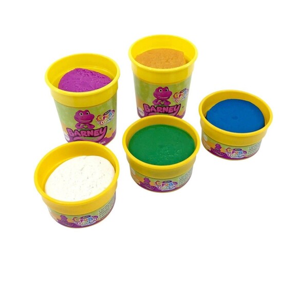 Barney The Dinosaur Fun Dough On the Go Molding Set - Picture 5 of 7